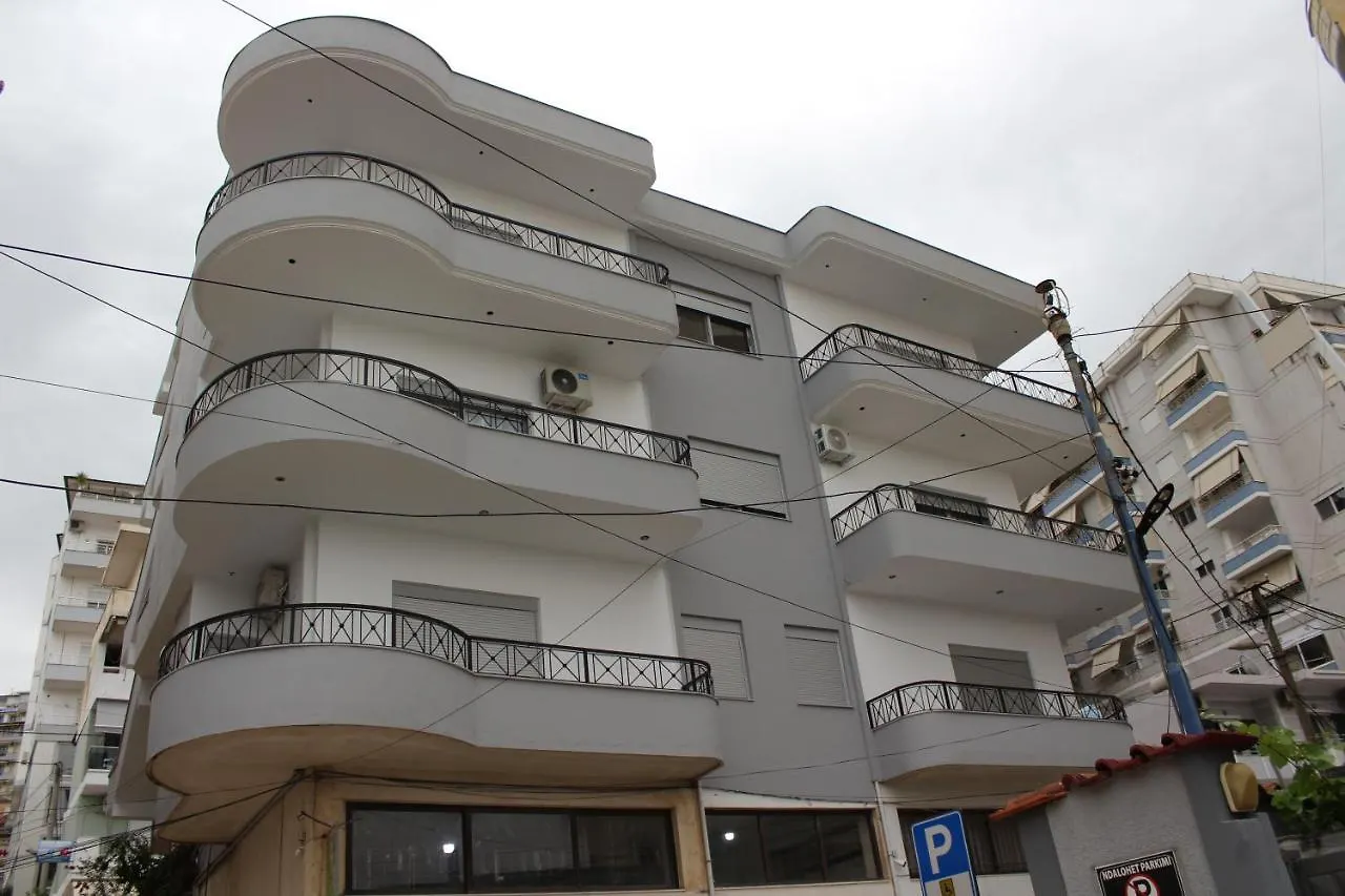 Margaritas Apartments Sarande